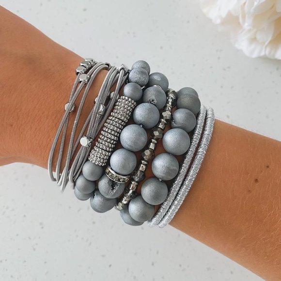 NEW! Kinsley Armelle Metallic-Silver Ory Bracelet - Picture 4 of 4